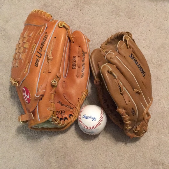 Rawlings Other - Parent/Child baseball glove bundle